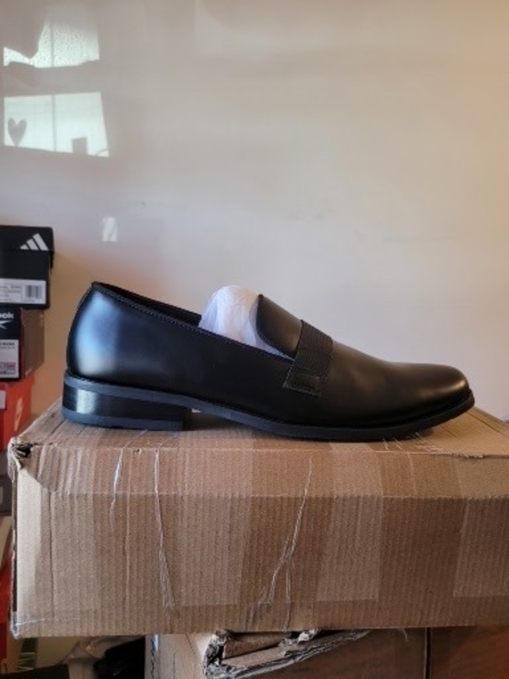 Classic Black Leather Men’s Loafer